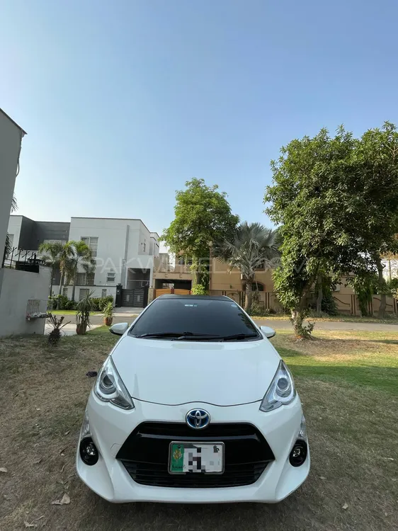 Toyota Aqua 2016 for Sale in Lahore Image-1