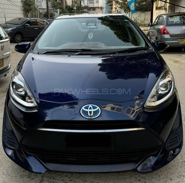 Toyota Aqua 2018 for Sale in Karachi Image-1