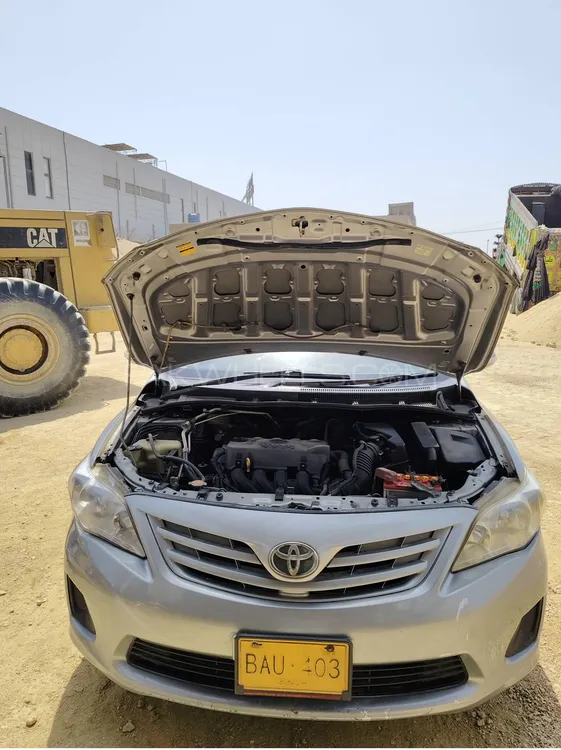 Toyota Corolla 2013 for Sale in Karachi Image-1