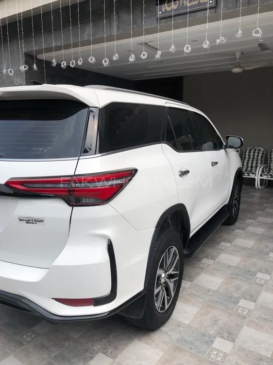 Toyota Fortuner 2018 for Sale in Lahore Image-1