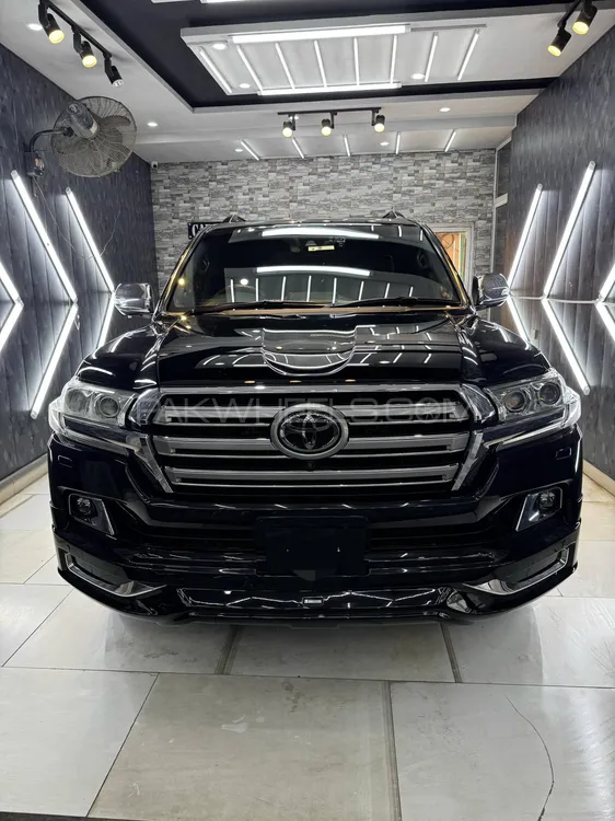 Toyota Land Cruiser 2016 for Sale in Lahore Image-1