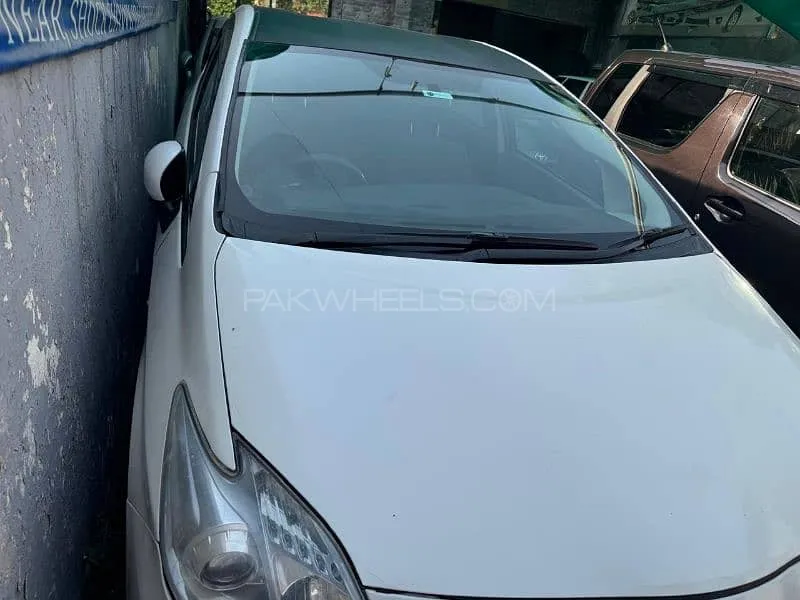 Toyota Prius 2009 for Sale in Lahore Image-1
