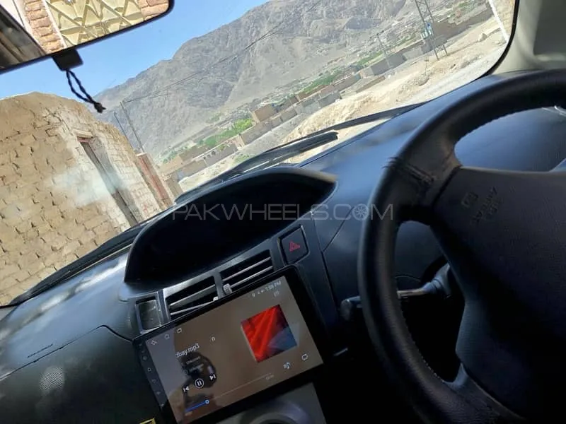 Toyota Vitz 2007 for Sale in Quetta Image-1