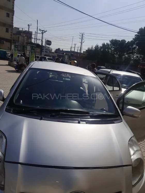 Toyota Vitz 2008 for Sale in Peshawar Image-1
