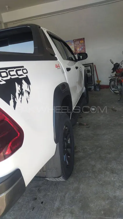 Toyota Hilux 2022 for Sale in Mardan Image-1