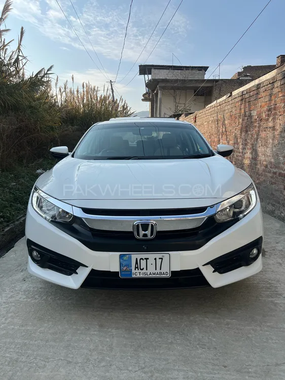 Honda Civic 2017 for Sale in Abbottabad Image-1