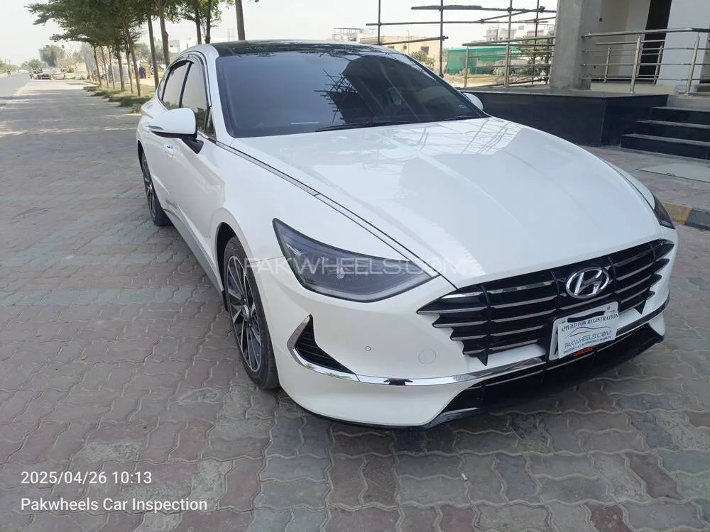 Hyundai Sonata 2023 for Sale in Multan Hyundai Sonata 2023 for Sale in Multan Image-3