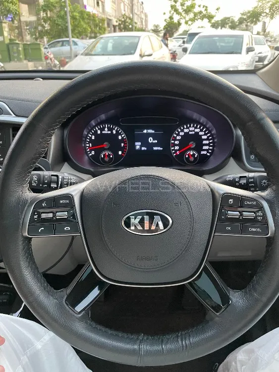 KIA Sorento 2022 for Sale in Lahore KIA Sorento 2022 for Sale in Lahore Image-13