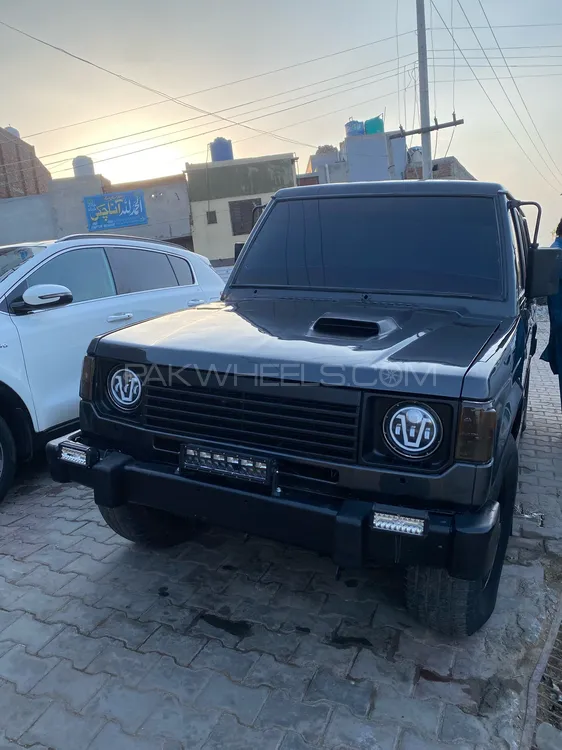 مٹسوبیشی پجیرو 1987 for Sale in چیچہ وطنی Image-1