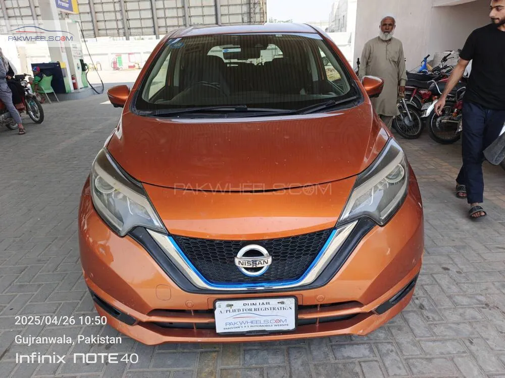 Nissan Note 2017 for Sale in Lahore Image-1