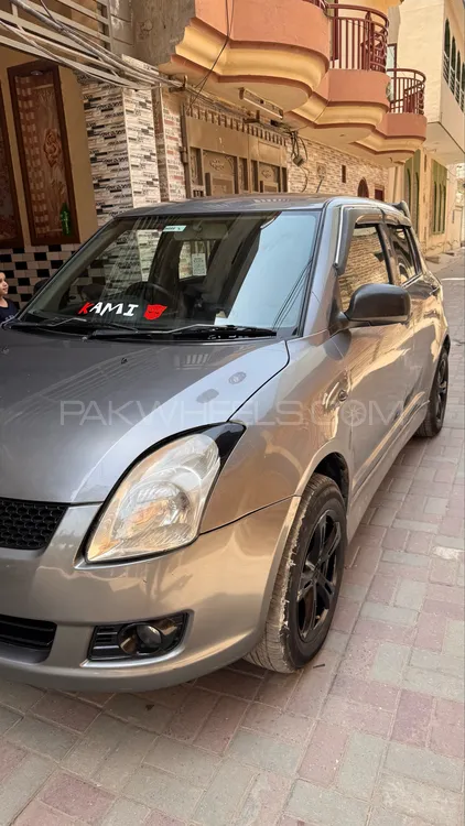سوزوکی سوئفٹ 2011 for Sale in سیالکوٹ Image-1