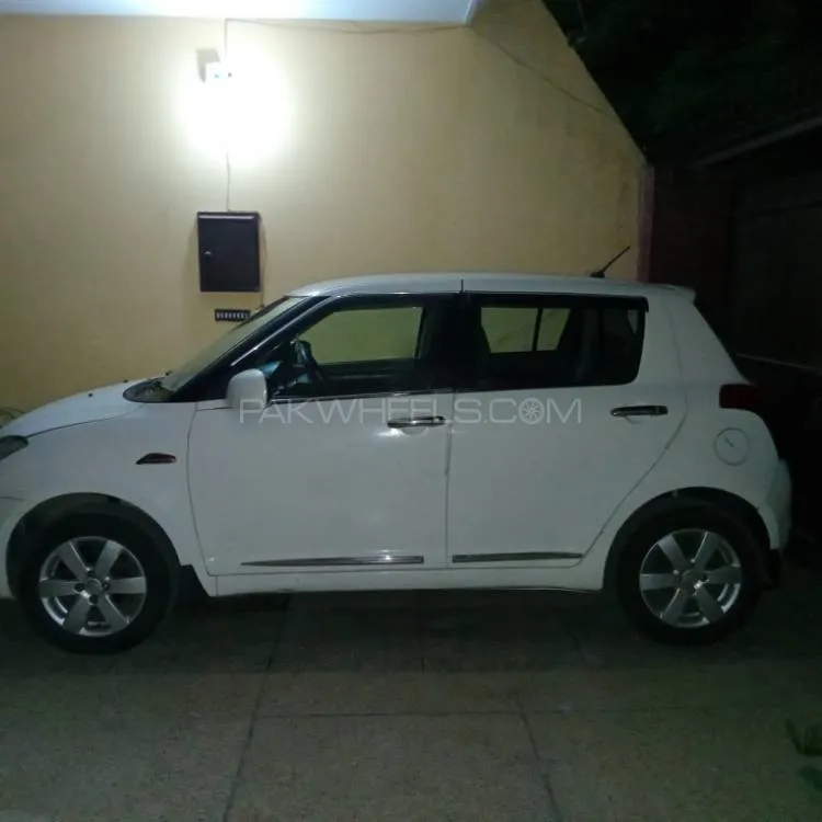 سوزوکی سوئفٹ 2014 for Sale in لاہور Image-1