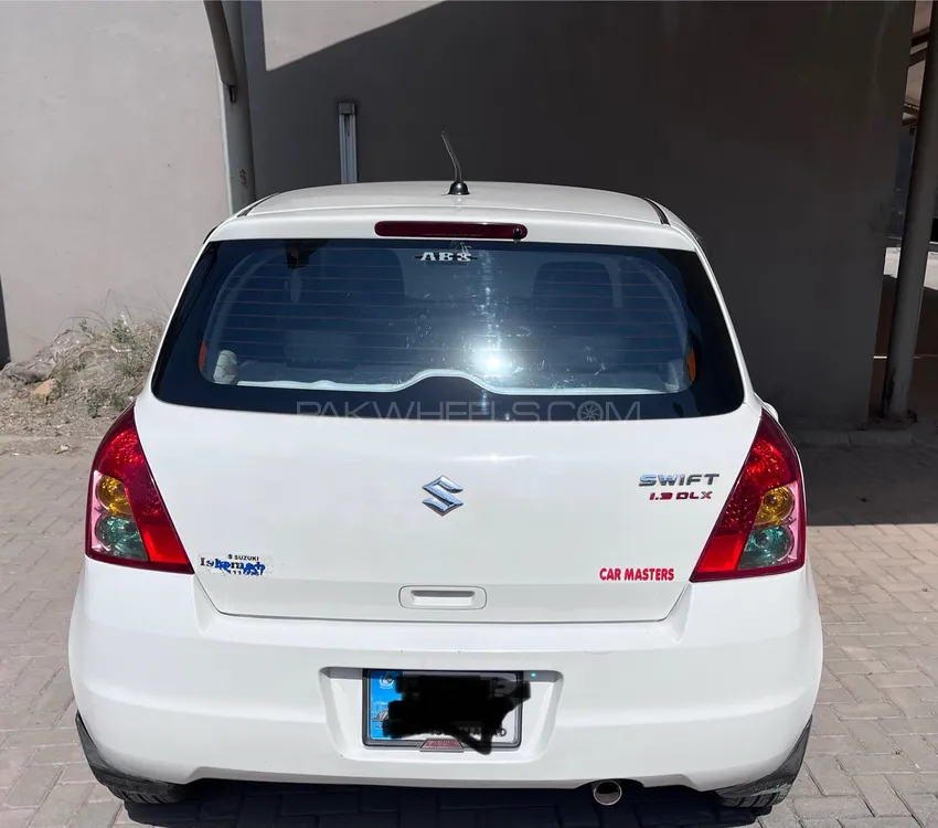 Suzuki Swift 2018 for Sale in Islamabad Image-1