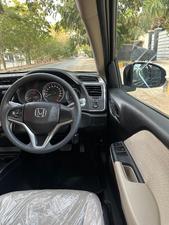 HONDA CITY 1.2L CVT (1200cc) AUTOMATIC 
Model 2024 || Registered 2024
8,000 KM Driven verifiable
HONDA SHAHRAH E FAISAL MAINTAINED 
Bumper To Bumper Original 100% 
Pearl Black Color 
Beige room
Interior is as good as new
COMPANY SEALS STILL INTACT
Original NAVIGATION 
ECON Mode
Like a brand new car

For inspection
Available at SUPREME CARS
Plot # 151/F,Under Imam heights,Shop no.1&2, Main Khalid Bin Walid Rd, Karachi, Sindh 75400

|  Premium Cars  |  Best Prices  |  Optimum Performance | 
#Supremecarsgang