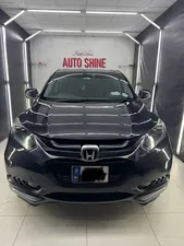 Honda Vezel Hybrid X L Package 2015 for Sale