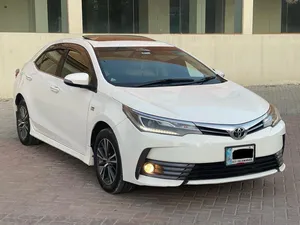 Toyota Corolla Altis Grande CVT-i 1.8 2019 for Sale