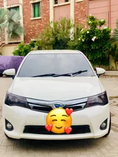 Toyota Corolla Axio Hybrid 1.5 2013 for Sale