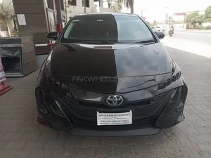 Toyota Prius PHV (Plug In Hybrid) 2018 for Sale