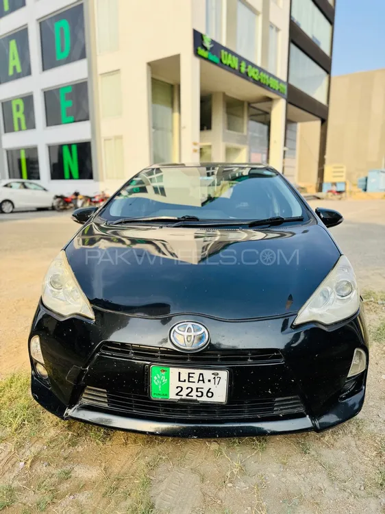 ٹویوٹا اکوا 2013 for Sale in لاہور Image-1