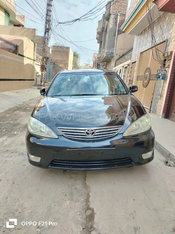 Toyota Camry 2005 for Sale in Lahore Image-1