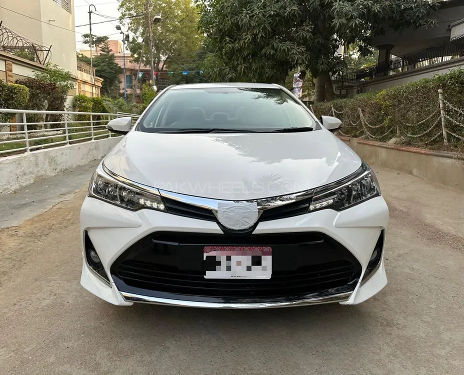 Toyota Corolla 2023 for Sale in Karachi Image-1