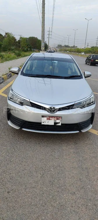 Toyota Corolla 2019 for Sale in Islamabad Image-1