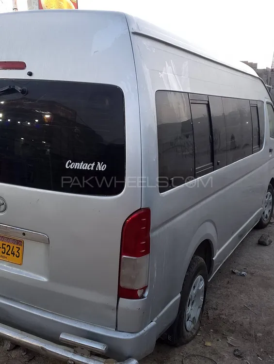 Toyota Hiace 2009 for Sale in Karachi Image-1