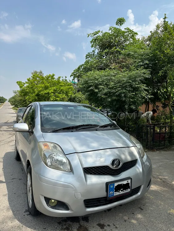 Toyota Vitz 2009 for Sale in Islamabad Image-1