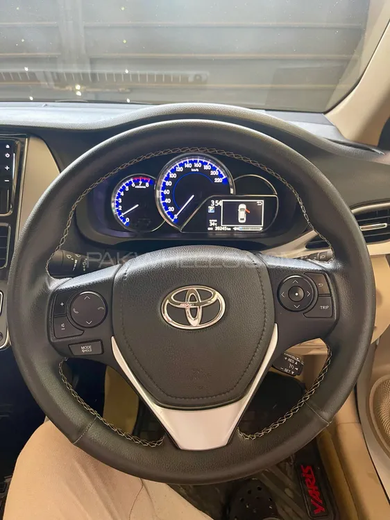 Toyota Yaris Sedan 2022 for Sale in Lahore Image-1