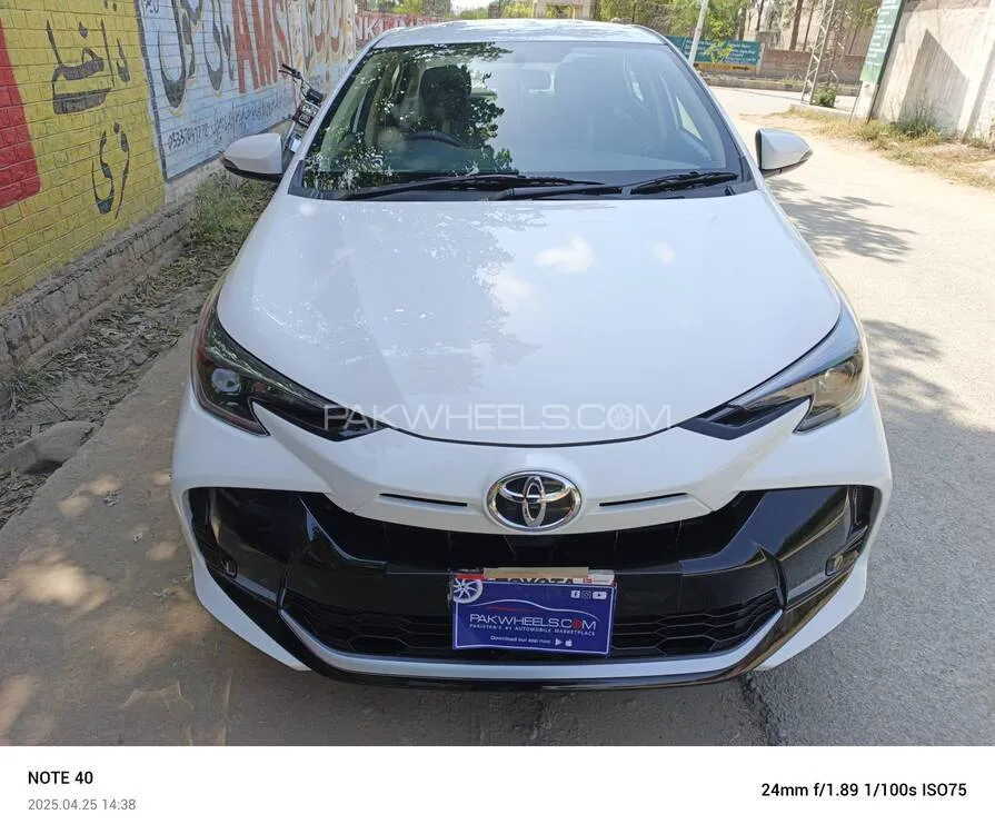 Toyota Yaris Sedan 2025 for Sale in Peshawar Image-1