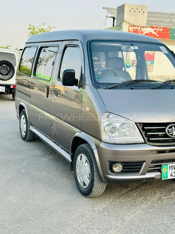 FAW X-PV 2018 for Sale in Multan Image-1