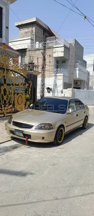Honda Civic 2001 for Sale in Lahore Image-1