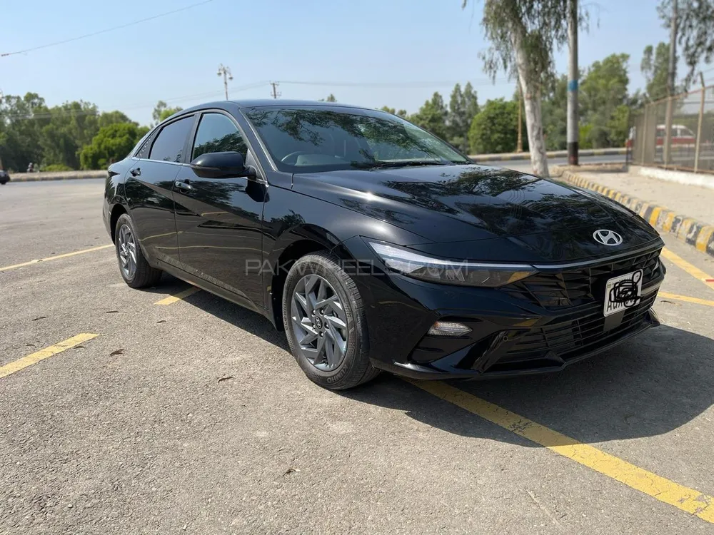 Hyundai Elantra 2025 for Sale in Sahiwal Image-1