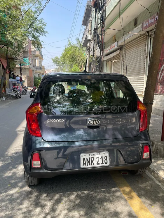 KIA Picanto 2023 for Sale in Lahore Image-1