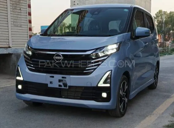 نسان ڈیز 2023 for Sale in فیصل آباد Image-1