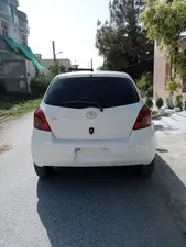 Toyota Vitz F 1.0 2005 for Sale