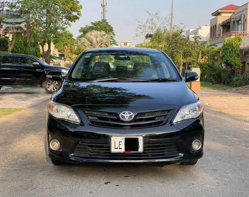 Toyota Corolla 2012 for Sale in Lahore Image-1