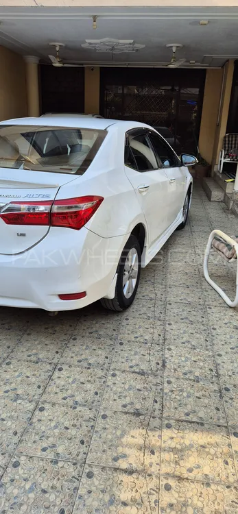Toyota Corolla 2015 for Sale in Multan Image-1