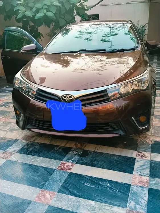 Toyota Corolla 2015 for Sale in Lahore Image-1