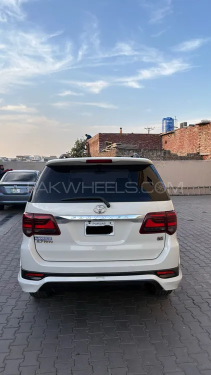 Toyota Fortuner 2013 for Sale in Gujranwala Image-1