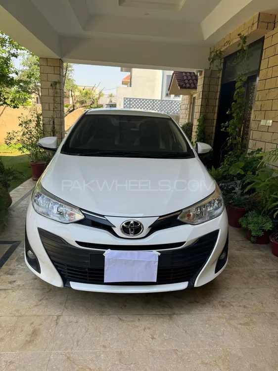 Toyota Yaris Sedan 2021 for Sale in Islamabad Image-1