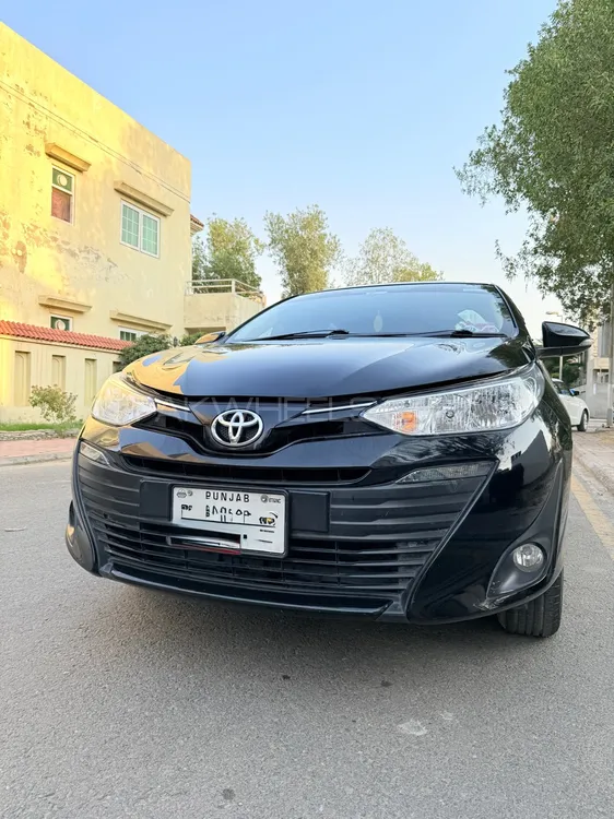 Toyota Yaris Sedan 2021 for Sale in Lahore Image-1