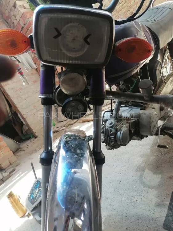 کراؤن CRLF 70 2008 for Sale Image-1