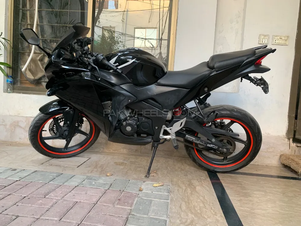 Honda CBR 150R 2022 for Sale Image-1