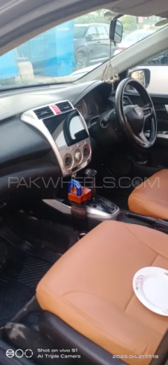 Honda City 2010 for Sale in Lahore Image-1