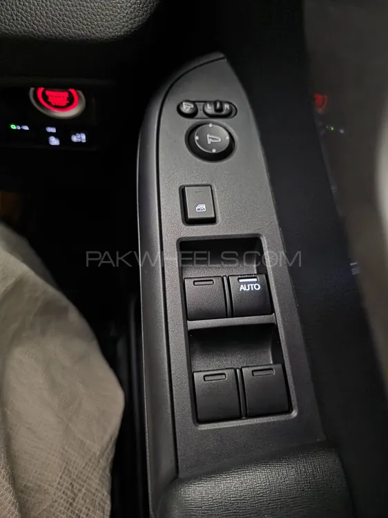 Honda N Wgn 2022 for Sale in Pir mahal Honda N Wgn 2022 for Sale in Pir mahal Image-9