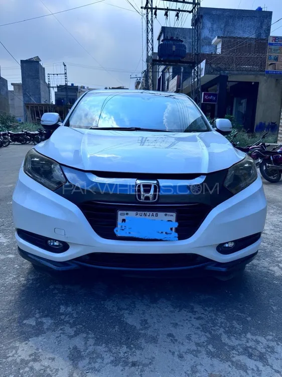 Honda Vezel 2014 for Sale in Gujranwala Image-1