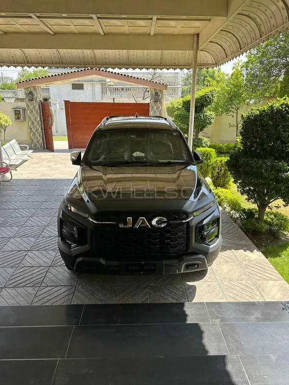 JAC T9 2025 for Sale in Nowshera cantt Image-1