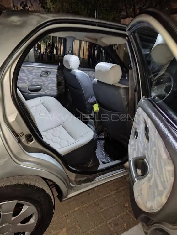 Suzuki Baleno 2004 for Sale in Karachi Image-1
