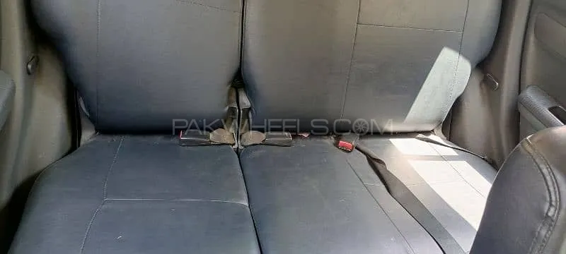 سوزوکی سوئفٹ 2011 for Sale in کراچی Image-1
